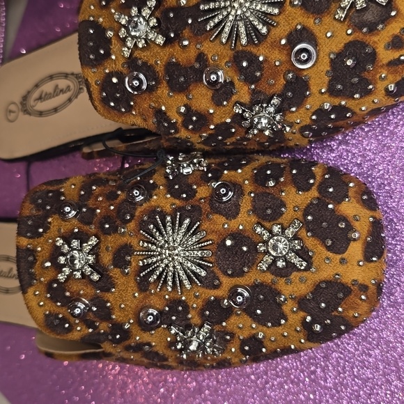Atalina ❤️NWT❤️ Leopard Sparkly Studded & Embellished Size 7 Mules!❤️❤️❤️ - Picture 4 of 11